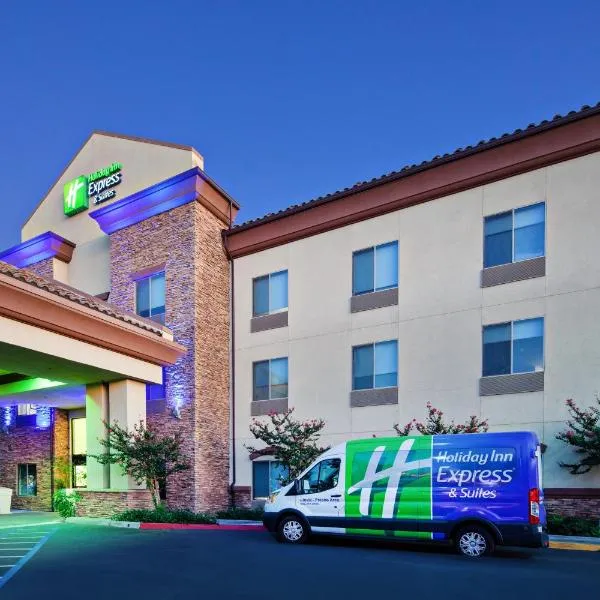 Holiday Inn Express & Suites Clovis Fresno Area by IHG, hótel í Clovis