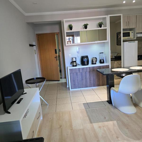 Confortável, ótima localização em Gramado e com garagem - Foto 3