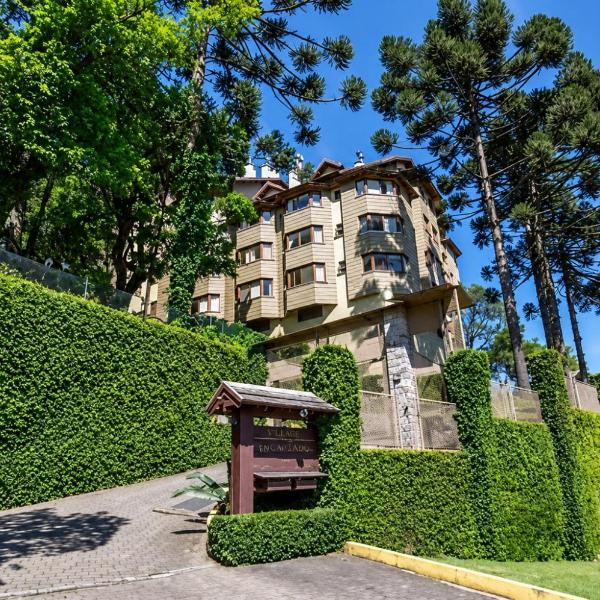 Confortável, ótima localização em Gramado e com garagem