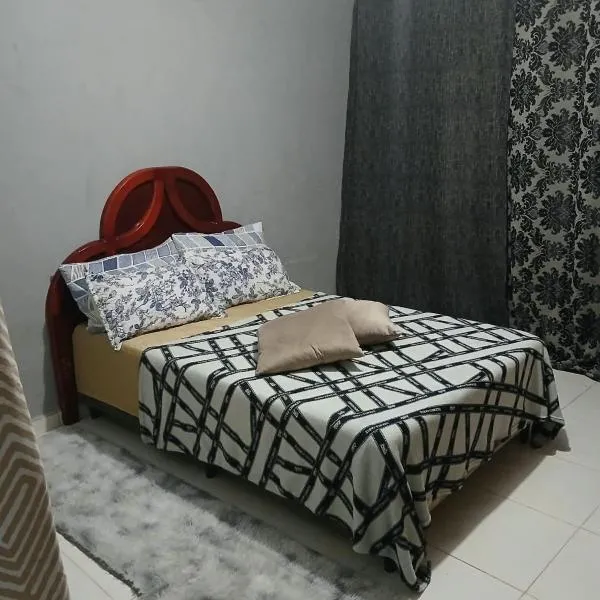APARTAMENTO COMPLETO EM ARCOVERDE - 2 quartos - excelente localização, hotel en Arcoverde
