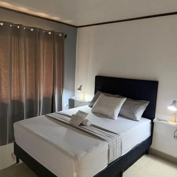 Casa Bosque GuestHouse & Car Rental - Free SJO Airport Shuttle, hotel em Desamparados