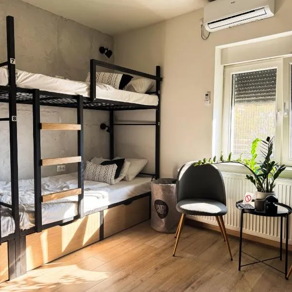 Odžaci में, होटल Industrial Hostel Vila Jovana