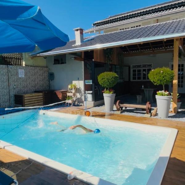 Casa com piscina Aquecida Balneário Camboriú CasaAlbertiBc - Foto 4