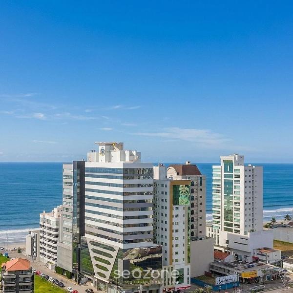 Apto. c/ Varanda e Vista Mar a 680m Praia ALX1601