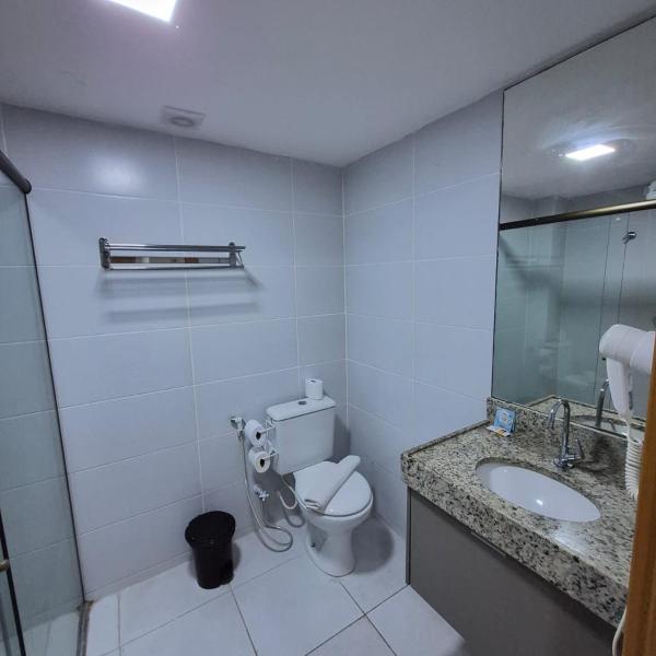 Flat com varanda a passos do Manaíra Shopping - Foto 3