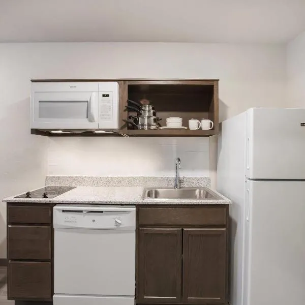 WoodSpring Suites Detroit Madison Heights, хотел в Мадисън Хайтс