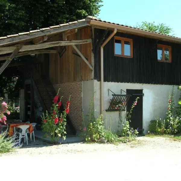 Gîte Proche du Bassin d'Arcachon, hotell i Le Barp