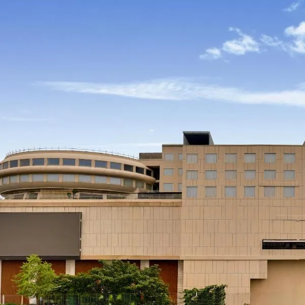 Lemon Tree Premier, Jabalpur: Jabalpur şehrinde bir otel