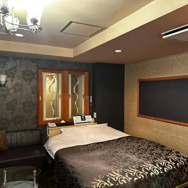 ホテルemoemo, hotel in Fuchu