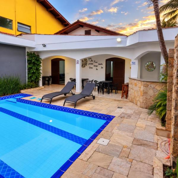 Casa com Piscina - Churrasqueira - 80m da Praia