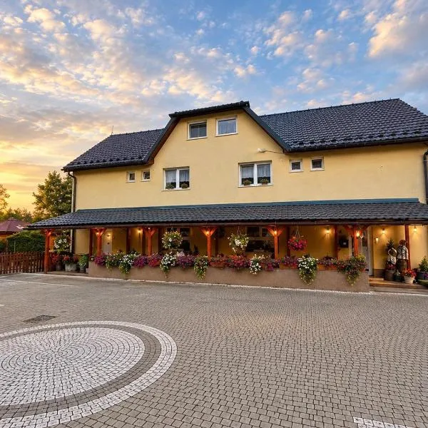 Villa Slnecnica, hotelli kohteessa Nová Lesná