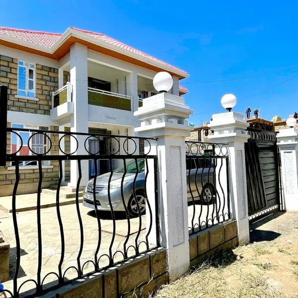 Xellent Suites- Muju Villa Naivasha, hotel a Naivasha
