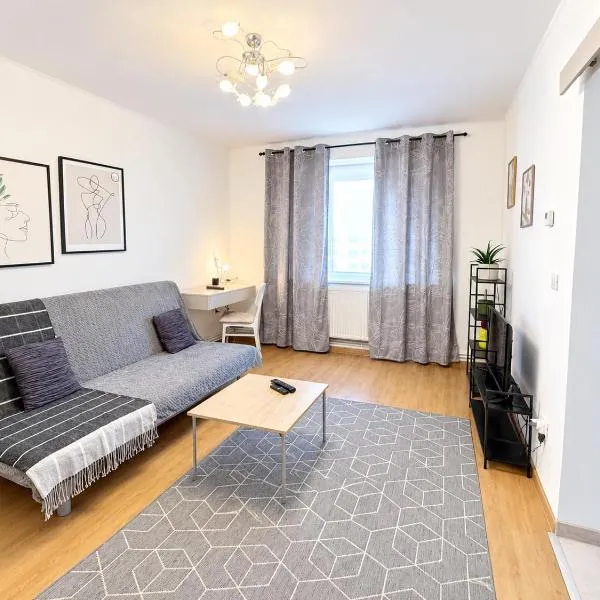 Cozy Central Apartament II، فندق في باكاو