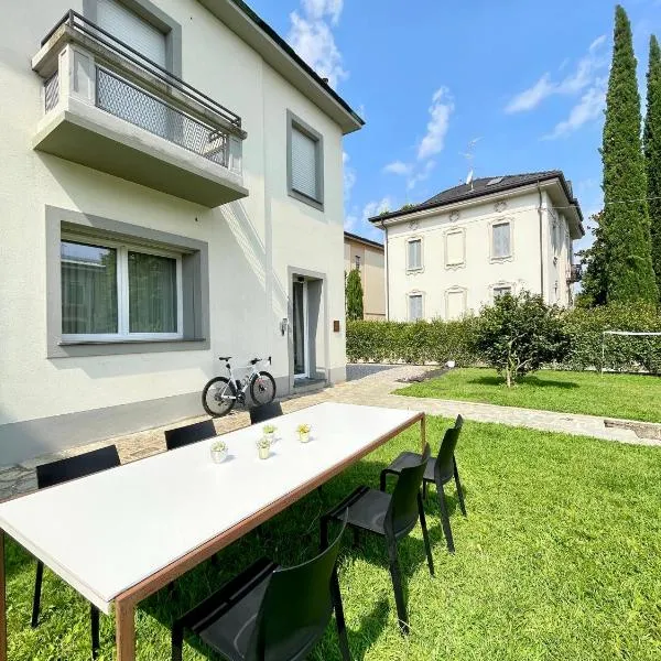 Villa Manzoni, hotel din Meda