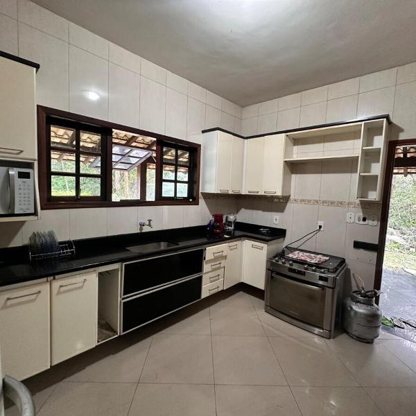 Casa confortável com cachoeira e piscinas naturais - Foto 4