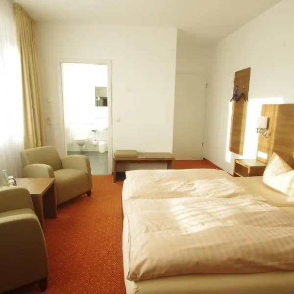 Hotel Peterchens Mondfahrt, hotel v destinaci Fulda