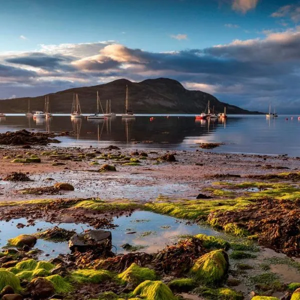 Mitchs Cottage, Hotel in Lamlash