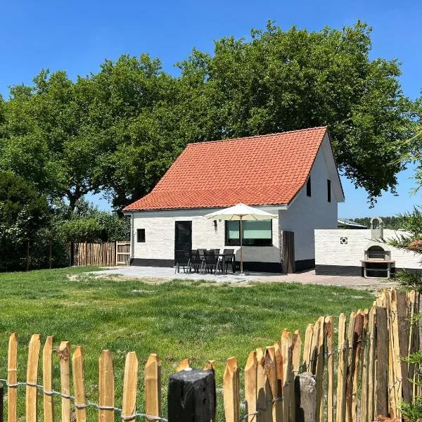 Modern Polderhuis Zeeland Philippine, хотел в Philippine