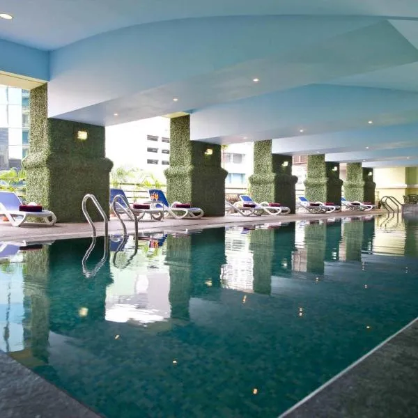 Hotel Royal Kuala Lumpur, хотел в Куала Лумпур