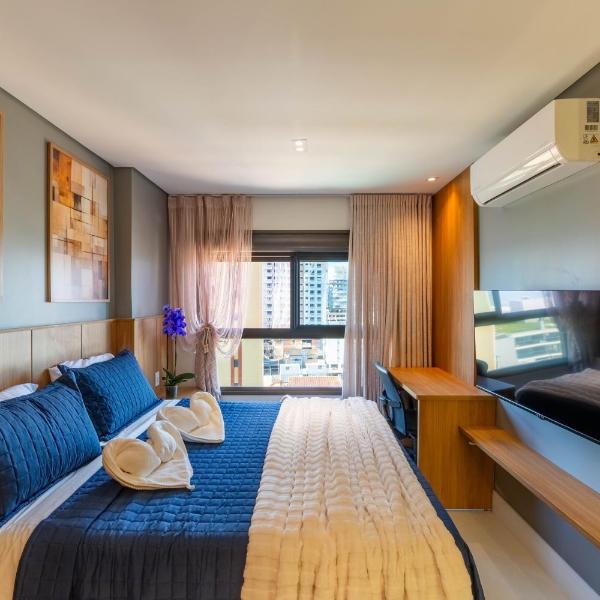 Viva o melhor de Balneário Picarras em um Home Club frente mar no centro da cidade com lazer completo e tudo por perto o condominio oferece a melhor estrutura tendo playgroun, Piscina aquecida, Piscina borda infinita vista mar, salão de jogos e muito mais - Foto 2