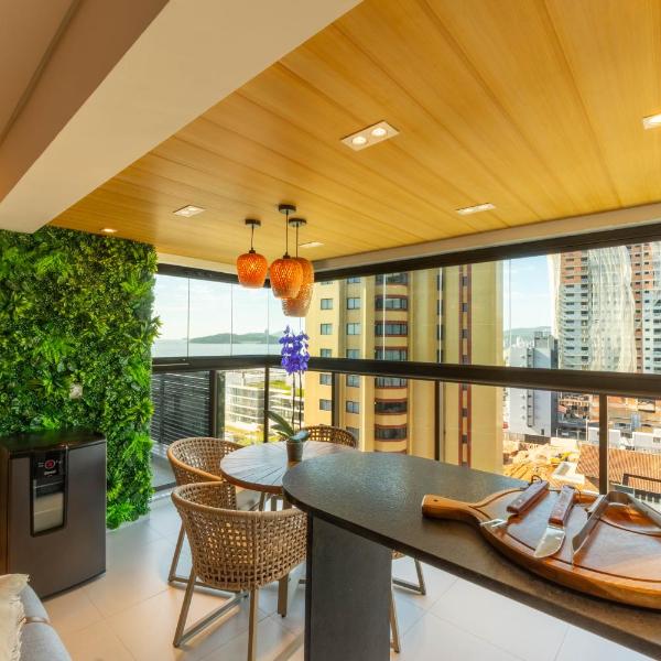Viva o melhor de Balneário Picarras em um Home Club frente mar no centro da cidade com lazer completo e tudo por perto o condominio oferece a melhor estrutura tendo playgroun, Piscina aquecida, Piscina borda infinita vista mar, salão de jogos e muito mais - Foto 5