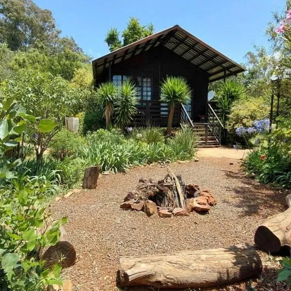 Woodland Gardens Self-Catering & Pet-Friendly Lodge, viešbutis mieste Magalisburgas
