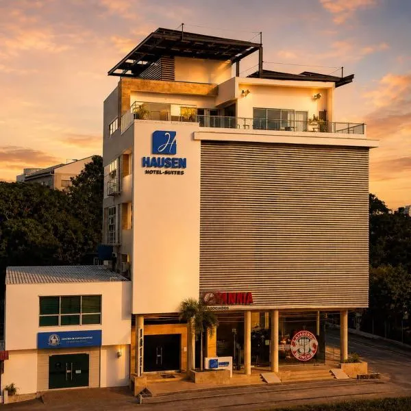 Hausen Hotel - Suites, hotel di Monteria