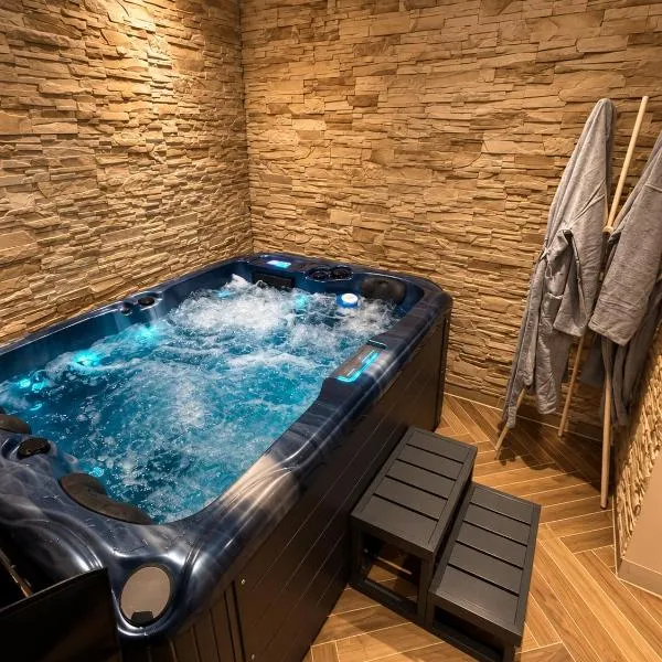RED SPARROW -T2 avec jacuzzi, hotel a Châteauroux