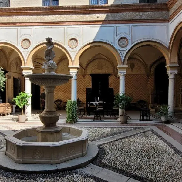 Foresteria Palazzo Guazzoni Zaccaria, hotel v mestu Cremona