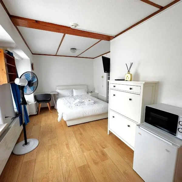 HausHarder Rooms, hotel a Gommiswald