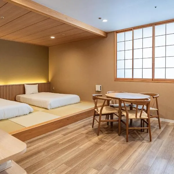 住一HOTEL関空店 Kansai Airport 11: Tajiri şehrinde bir otel