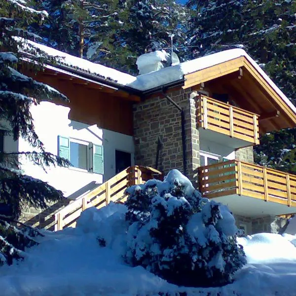 Chalet Villa Bianca, hotel in Tesero