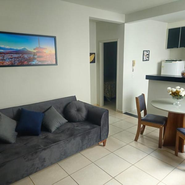 Apartamento aconchegante e bem localizado