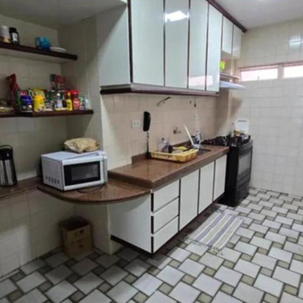 Apartmento em Maceió entre Ponta Verde e Jatiuca, 100 meters da praia, 3 quartos,3 banheiros - Foto 4