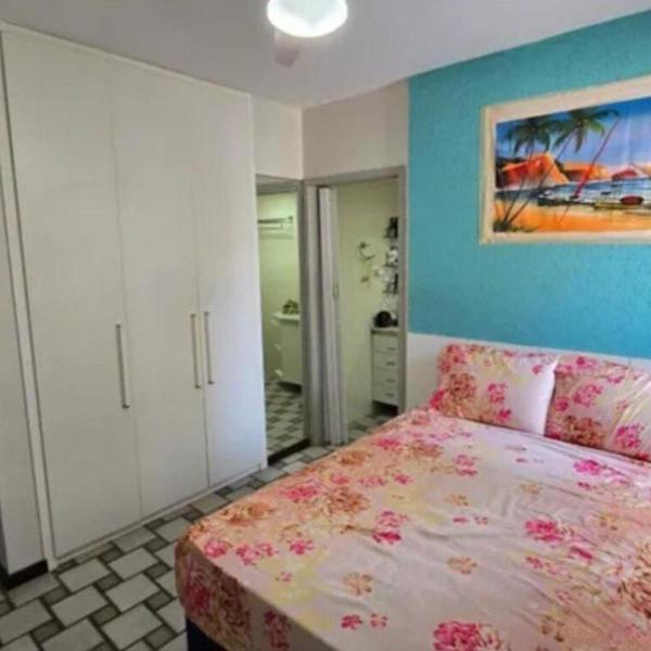 Apartmento em Maceió entre Ponta Verde e Jatiuca, 100 meters da praia, 3 quartos,3 banheiros - Foto 2