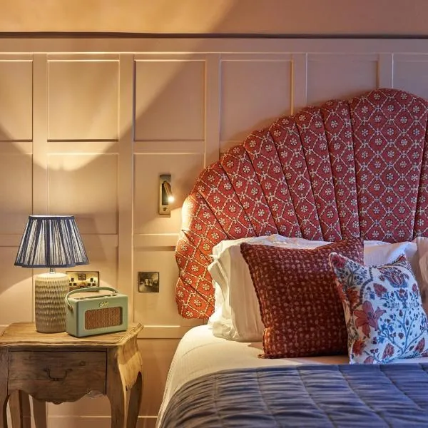 The Meadow Lark - A Heartwood Inn, Hotel in Cambridge