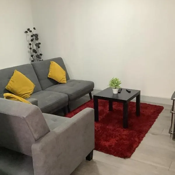 Come and relax at Greater Grace, hotelli kohteessa Desborough