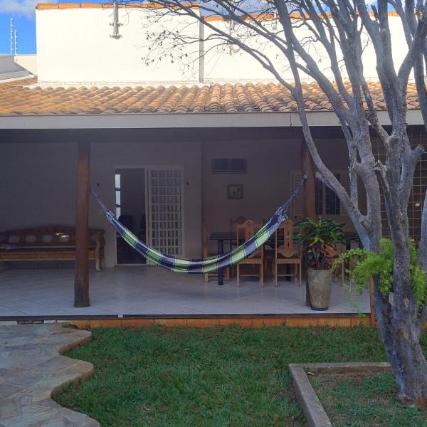 Casa aconchegante com varanda e área espaço gourmet