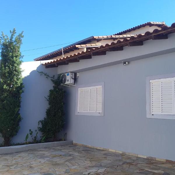 Casa aconchegante com varanda e área espaço gourmet - Foto 5