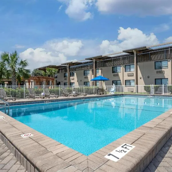 Best Western Crossroads Inn, viešbutis mieste DiFaniak Springsas
