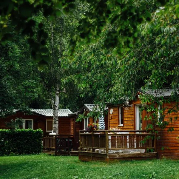 Camping Le Malazéou Wellness Sport Camping, hotel v destinaci Ax-les-Thermes