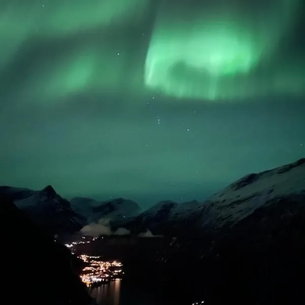 Lunheim in Geiranger، فندق في جيرانجير