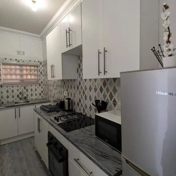 Crouch Cottages، فندق في بولاوايو