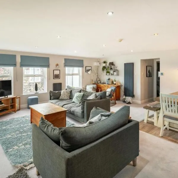 3 Bed in Portinscale oc-lr051, hótel í Portinscale