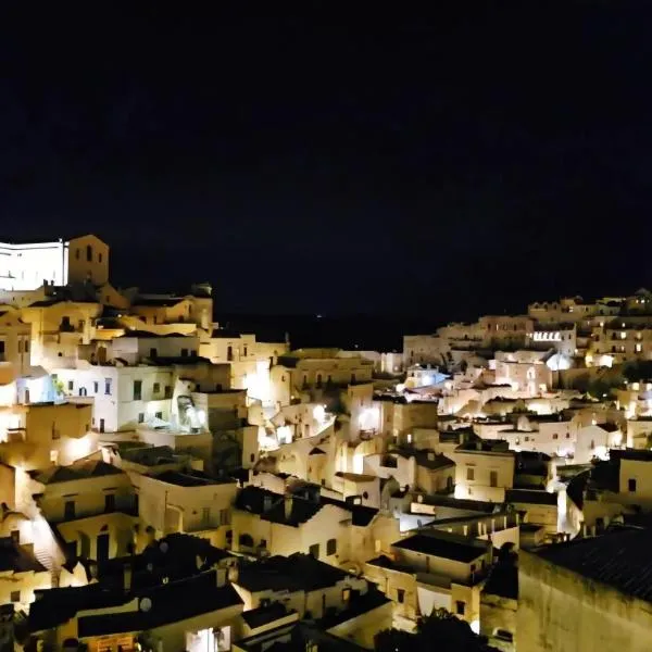 L' Infinito dei Sassi – hotel w mieście Matera