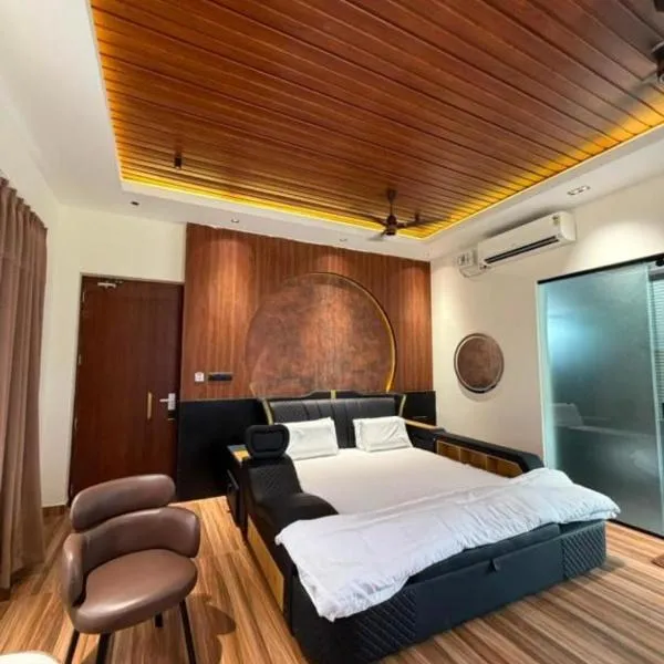 Sri Vasavi Regency، فندق في مهاباليبورام