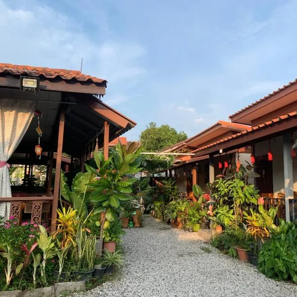 K Khan Private Garden Home - Chiang Khan Walking Street、チェンカーンのホテル