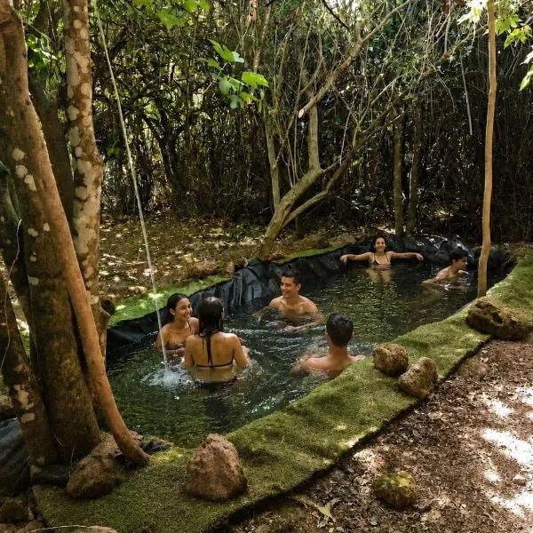Centro de Naturaleza Cañada Verde "To relax in Enchanted Forest", hotelli kohteessa Hornachuelos