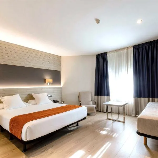 Hotel Avenida โรงแรมในอาโกรูญา