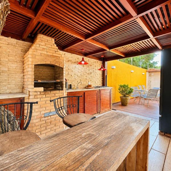 600m Rua das Pedras! 4 suítes/ área gourmet/ Bz56